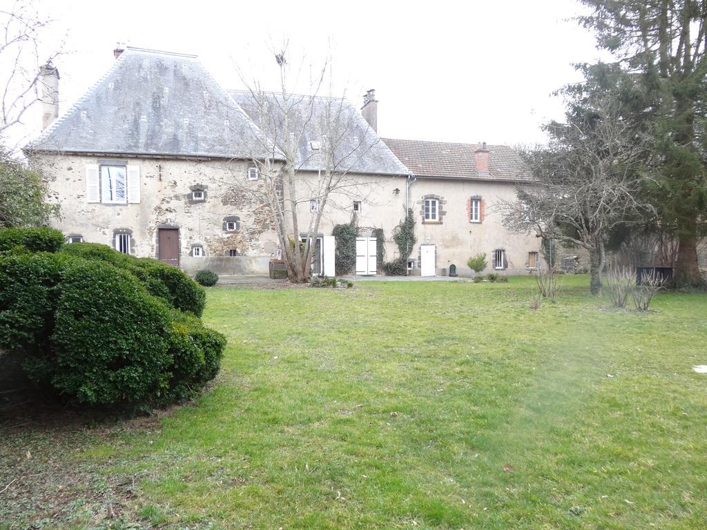 La Bromontoise Chambres D'Hotes Pontgibaud Exterior foto